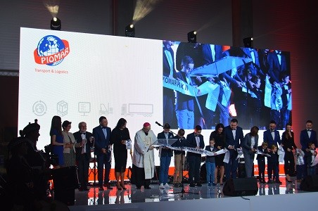 Otwarto nową halę firmy Piomar