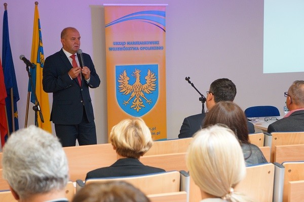 Zainaugurowano projekt dotyczący wsparcia szkolnictwa zawodowego