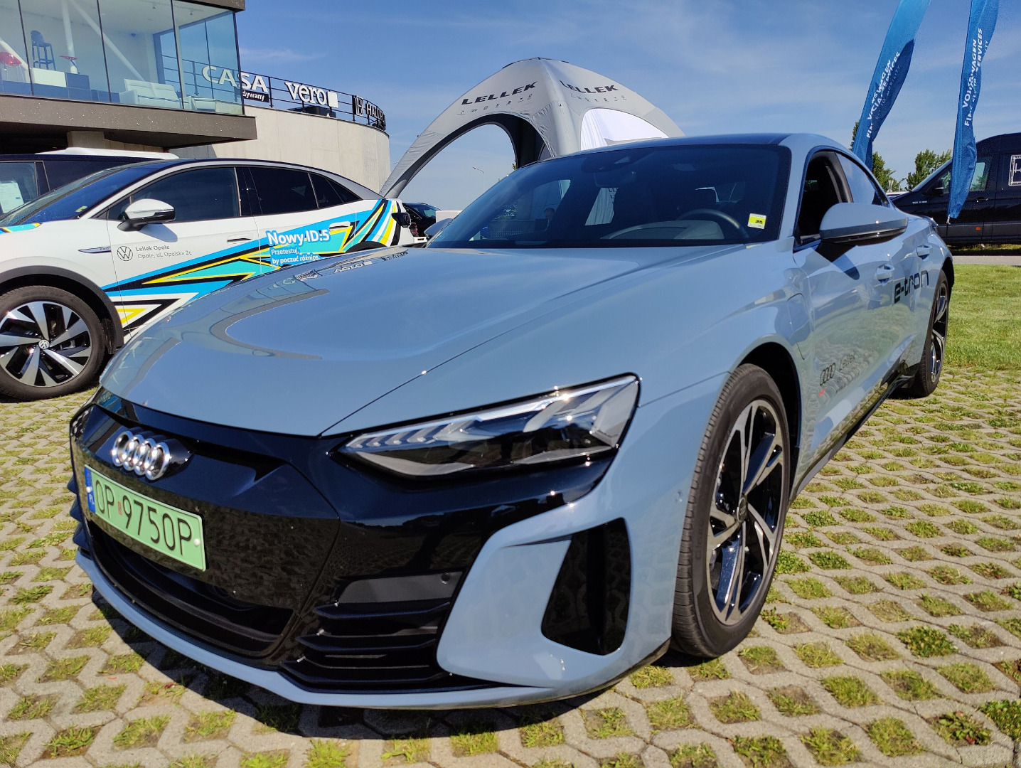 Electro Moto Show 2022 – przyjechały najnowsze samochody elektryczne