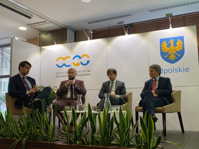 Ze Skandynawami trzeba osobiście