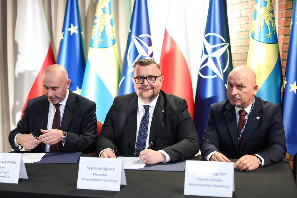 PGZ_podpisanie umowy