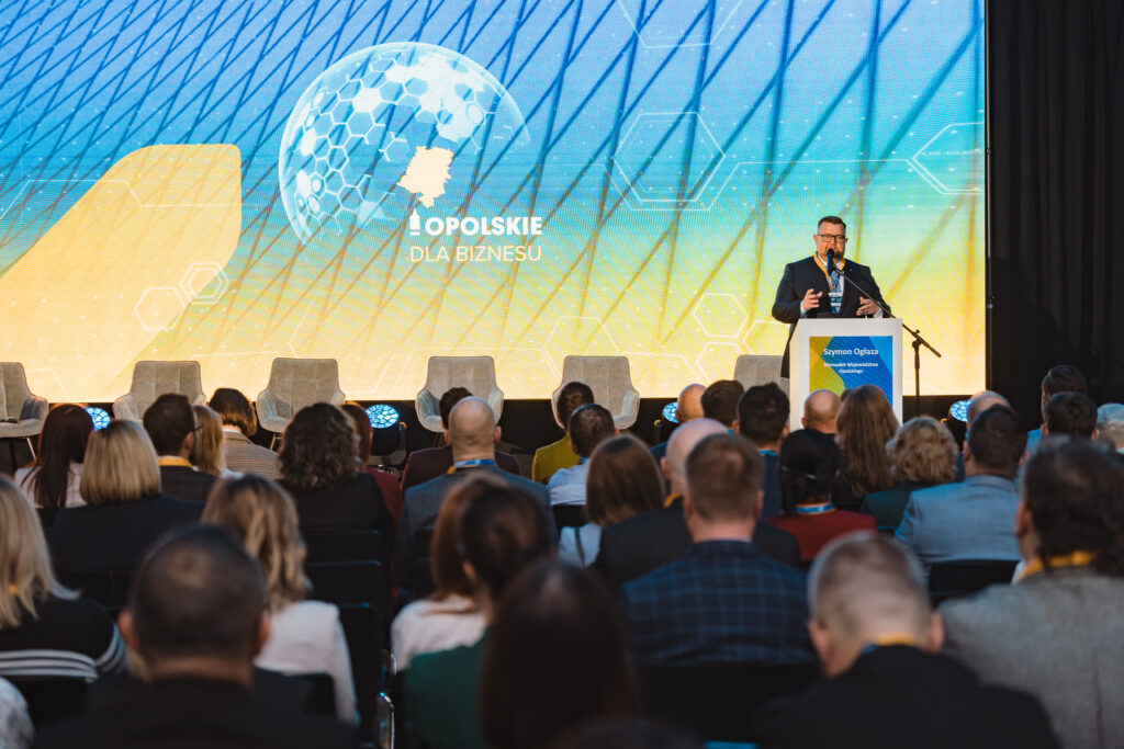 Kongres Gospodarczy 2025 bangdone-44